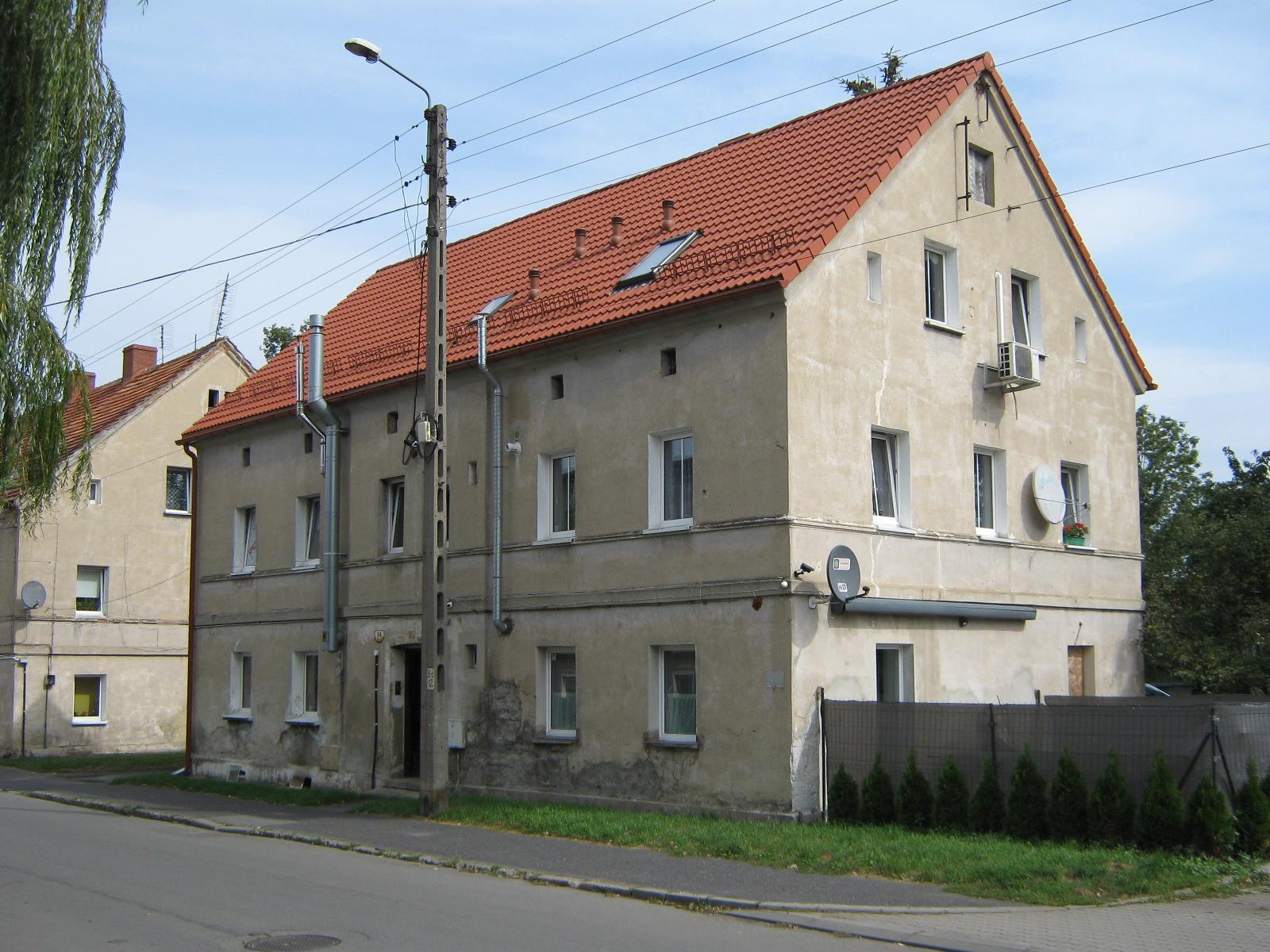 Budynek przy ul. Nowowiejskiej 54