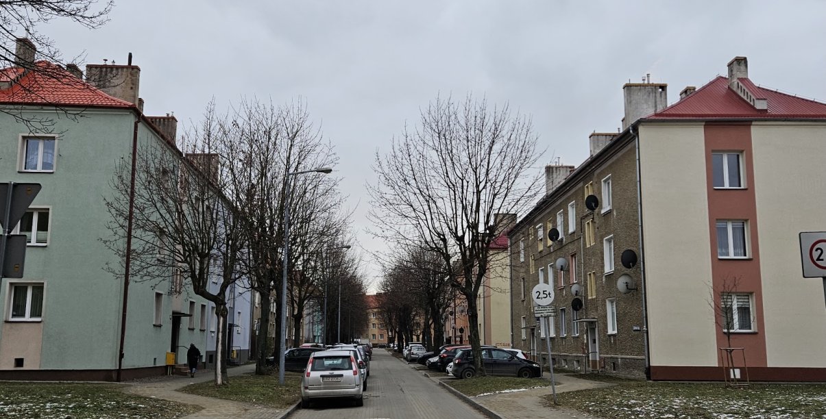 widok na ul. Andersa w Dzierzoniowie