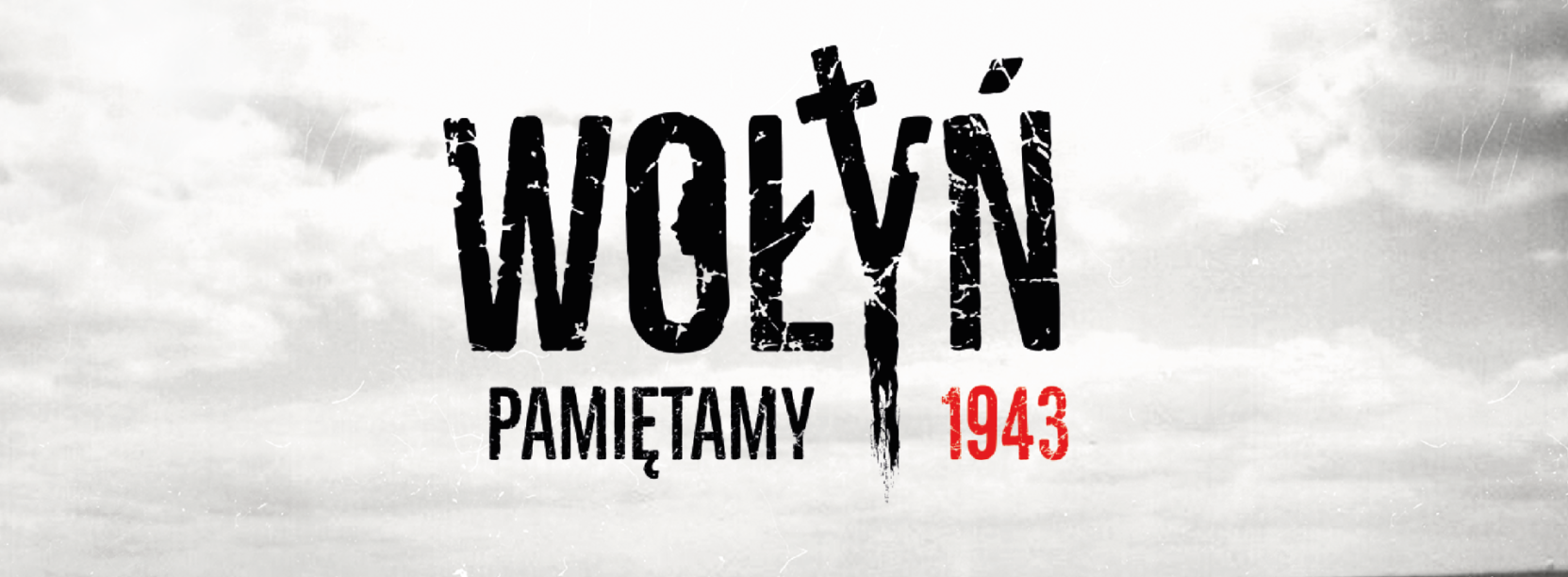 Archiwalne zdjęcie chłopca klęczącego napolu i napis Wołyń - Pamiętamy
