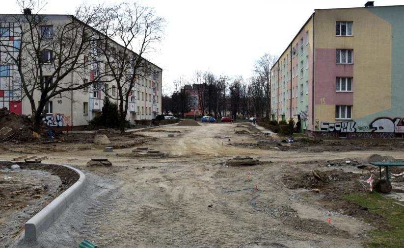 Budowa noweg parkingu w trakcie prac ziemnych 
