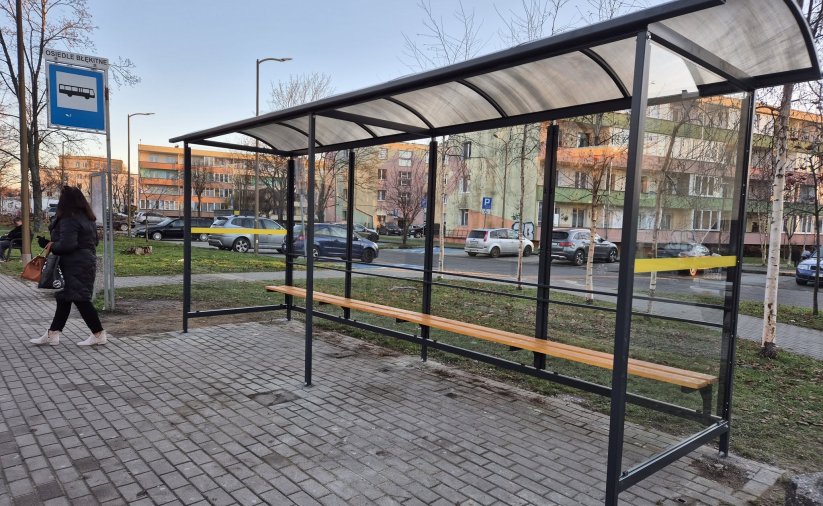 nowa wiata przystankowa przy ul. Piastowskiej