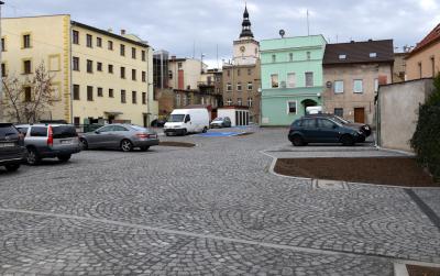 Ujęcie pokazujące cały wewnętrzny kwartał po przebudowie